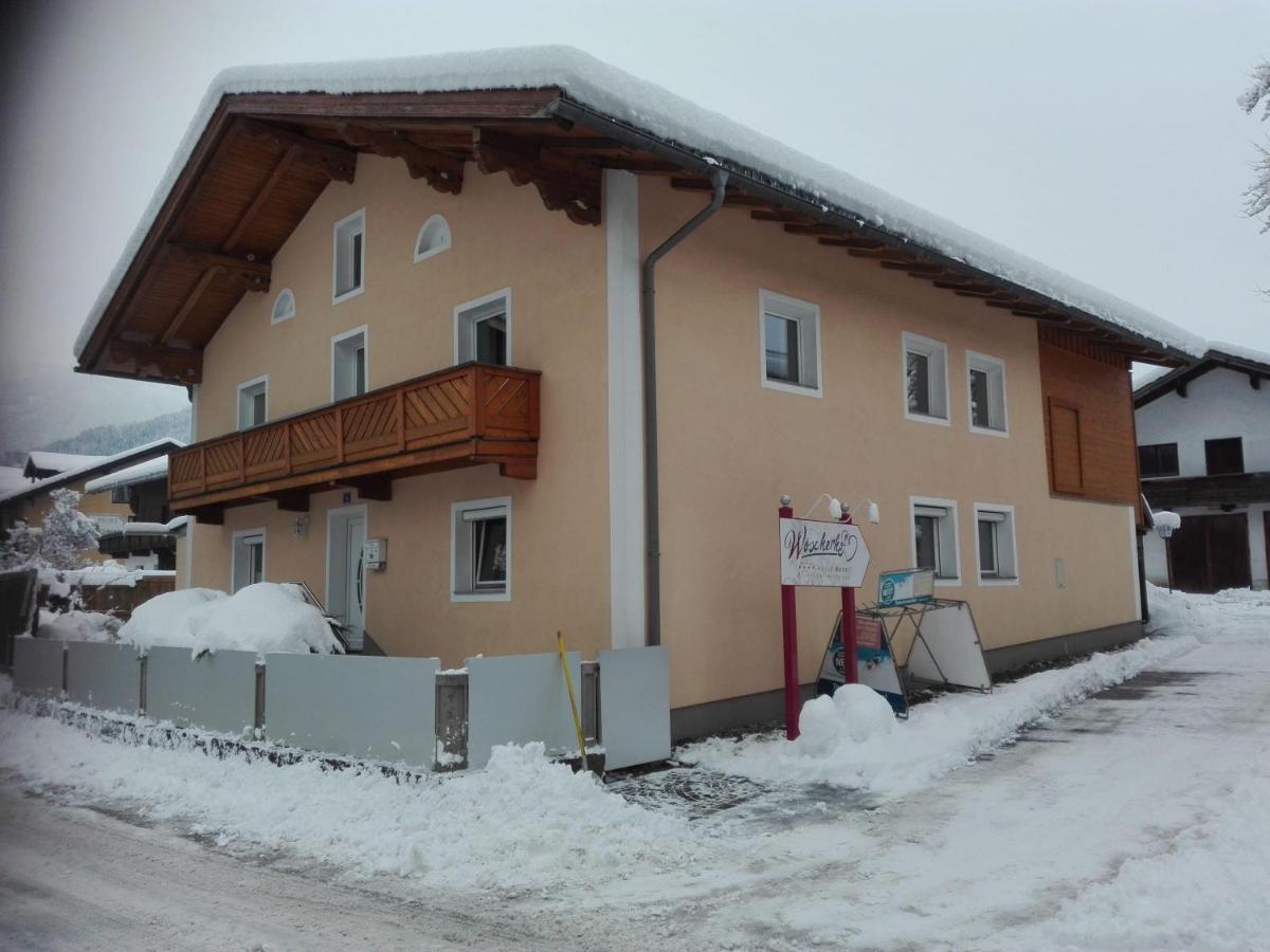Ferienwohnung-Gerti Uderns Kültér fotó